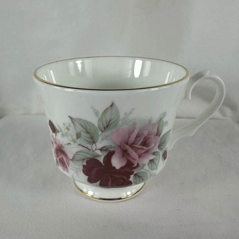 Royal Windsor English Bone China Teacup & Saucer Set Pink Cabbage Rose